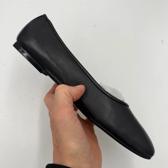 Everlane Black Leather The Day Mary Jane Flat in Size 6.5 - Picture 9 of 13
